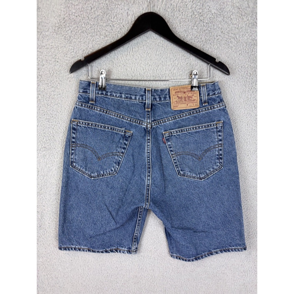 Vintage Levi's 505 Denim Bermuda Shorts Mens 33 Blue Made USA Regular Fit Mens